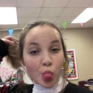 Meet your Posher, Kaitlyn